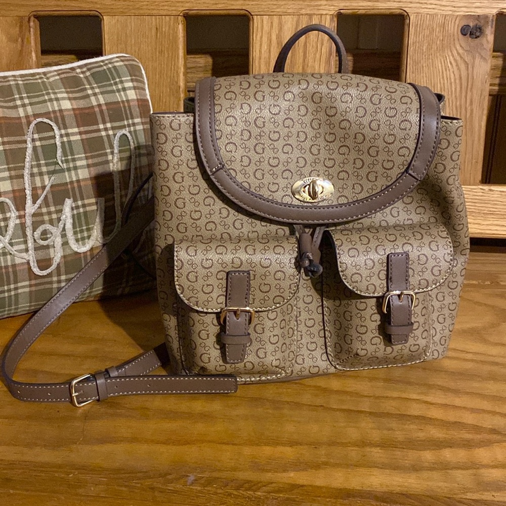 GUESS TAN  Faux Leather LOGO BACKPACK Bag NWOT